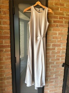 Banana Republic Sleeveless Maxi Dress in Light Silver